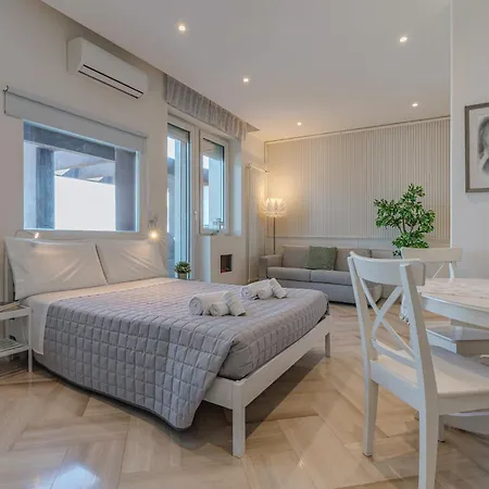 Апартаменты Loft Corso Trieste Terrazza Sul Mare