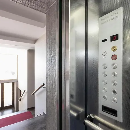 Апартаменты Loft Corso Trieste Terrazza Sul Mare *